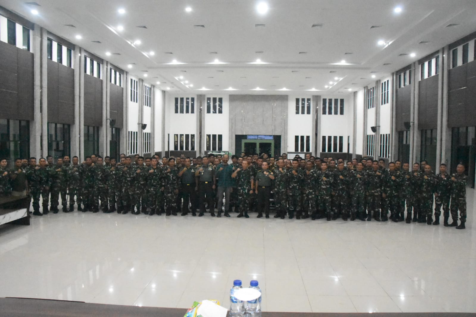 Pembekalan media dan publikasi resmi di tutup Danrem 031/Wira Bima